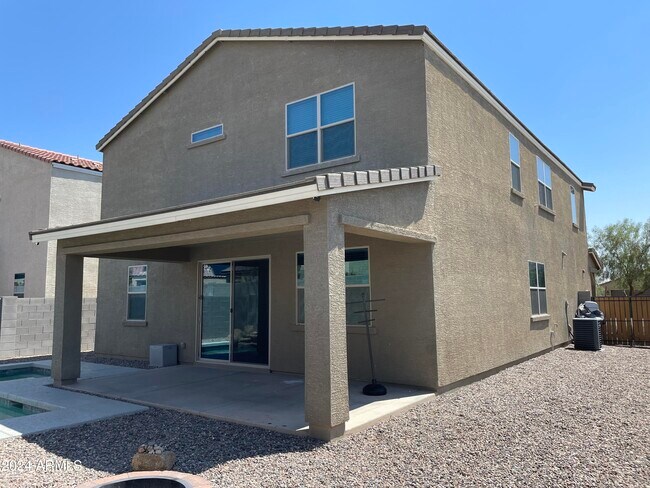 Building Photo - 2018 N 213th Dr