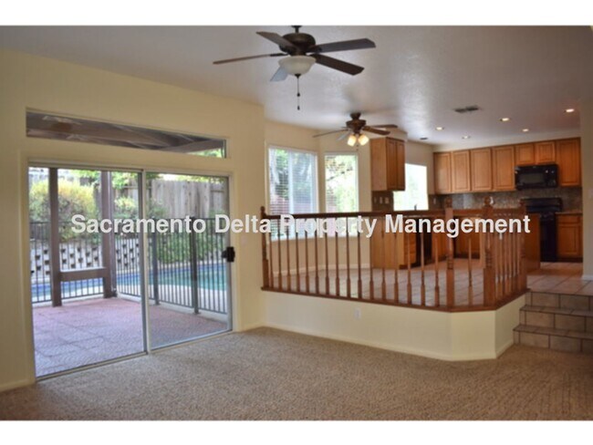 Building Photo - Rocklin home with pool & newer HVAC!