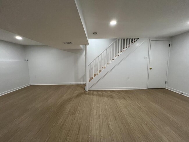 Building Photo - 8702 63rd Ave