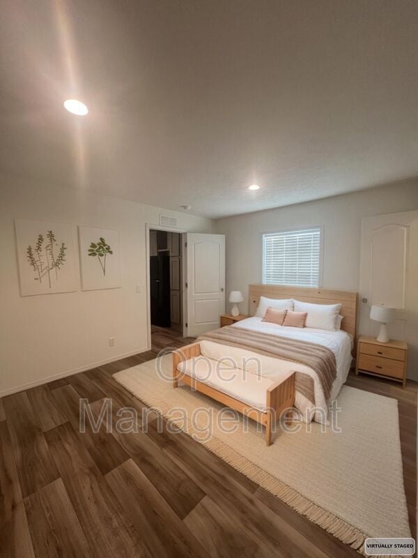 Building Photo - 18-1015 Gibraltor