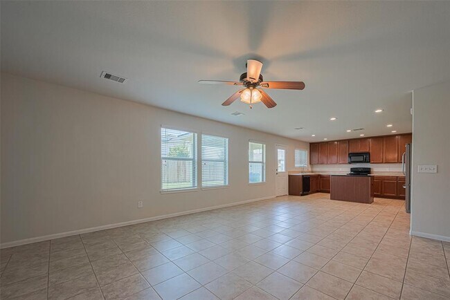 Building Photo - 20111 Brookwood Holw