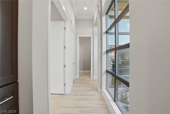 Building Photo - 47 Moonfire Dr