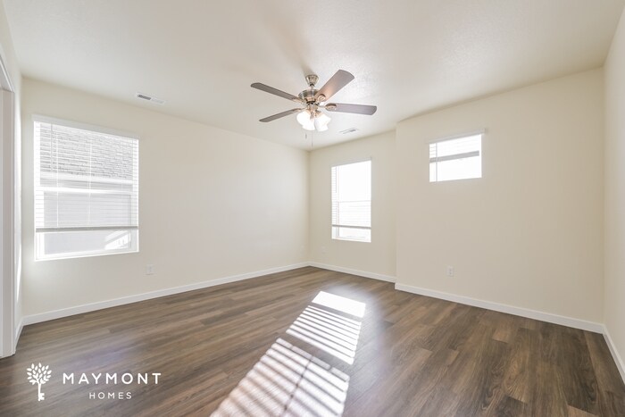 Building Photo - 13420 Oneida Ln