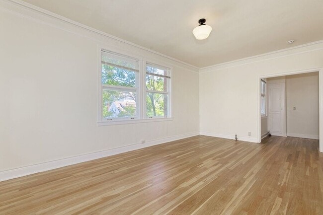 Building Photo - 2709 Dwight Way