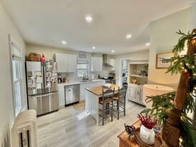 Kitchen - 251 E Rutland Rd