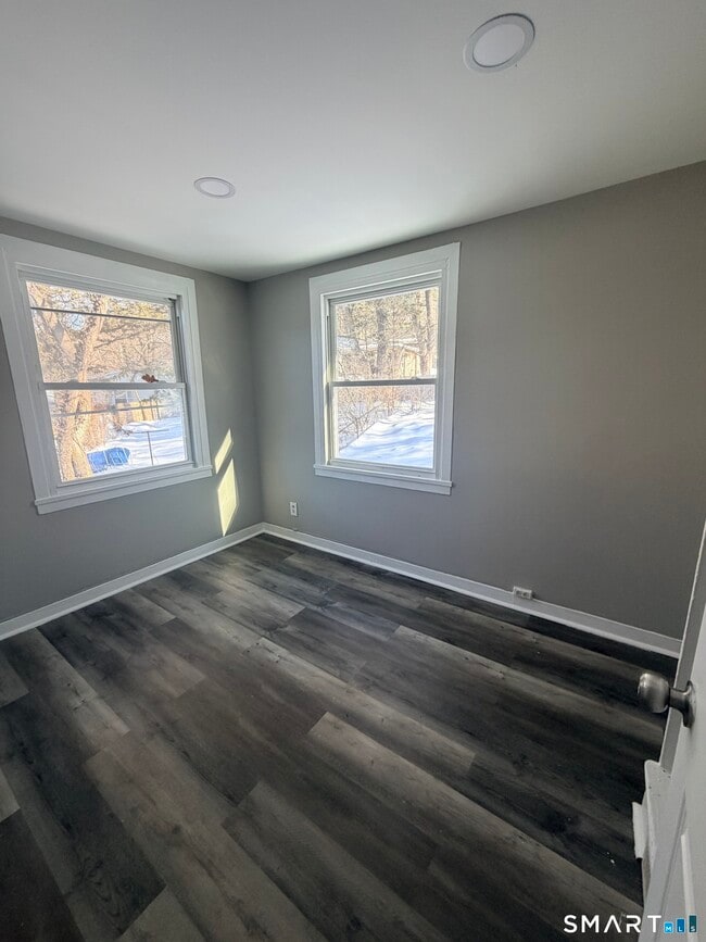 Building Photo - 58 Victory Dr