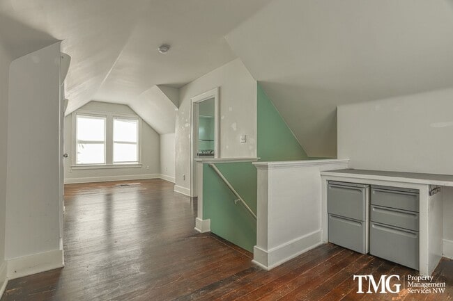 Building Photo - Updated 1928 Tutor w/ Original Touches and Large Fully Fenced Back Yard