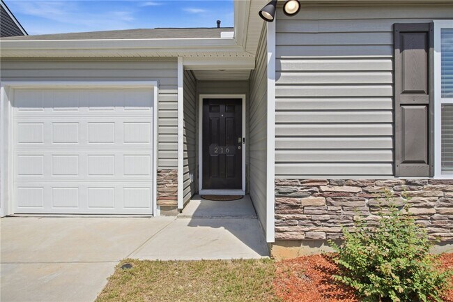 Building Photo - 216 Boxbury Wy