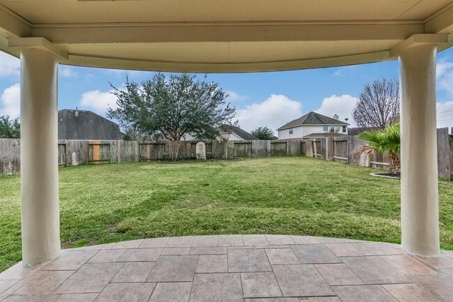 Building Photo - 2123 Castle Gardens Ln
