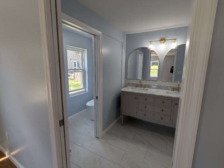Building Photo - 4565 Chapel Springs Pl