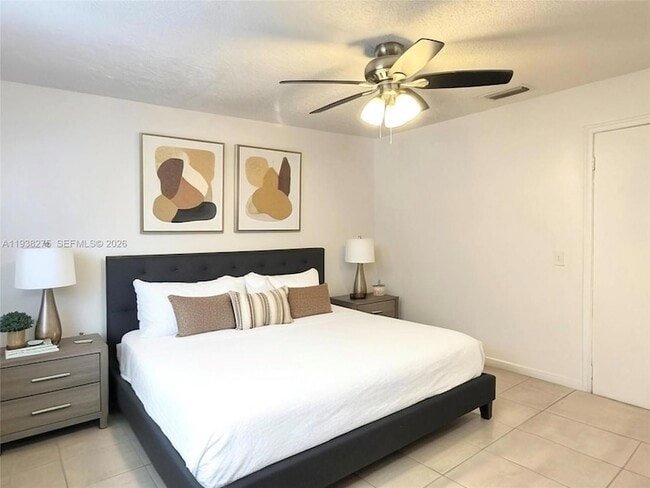 Building Photo - 2671 NW 87th Ln