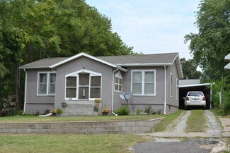 Building Photo - Nice 2 bedroom home for rent in Clay Center