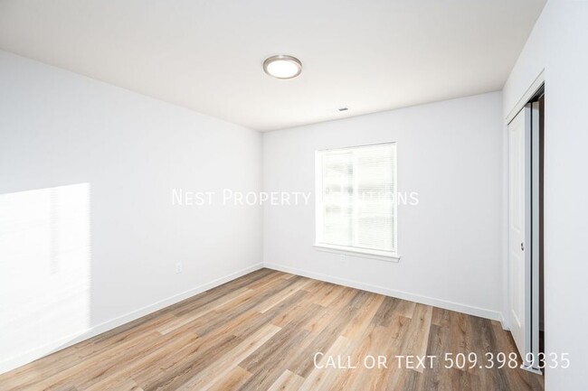 Building Photo - Newer 3 Bedroom Home for Rent!