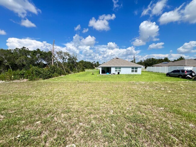 Building Photo - Beautiful and Lovely 3BD/2BA Home in Ocala!!l