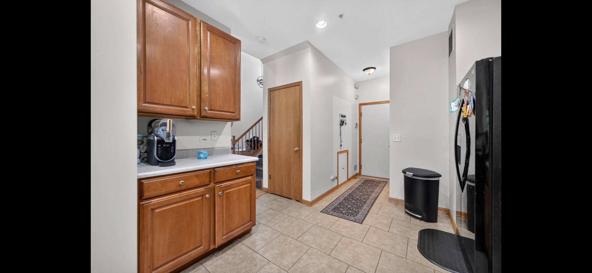 Building Photo - 949 Tanager Ct