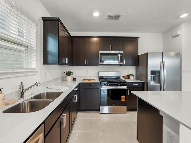 Building Photo - 1076 Kistna Dr
