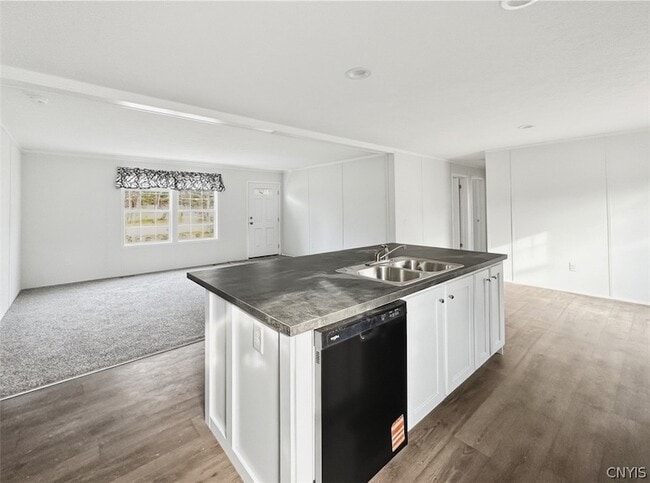 Building Photo - 2046 NY-5