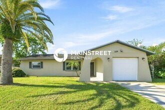 Building Photo - 3 Bedroom Pet-Friendly Home in Holiday, FL with Main Street Renewal
