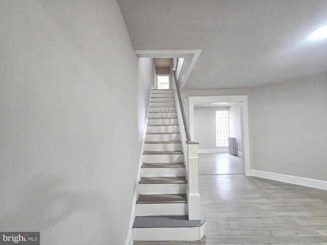 Building Photo - 5852 Pentridge St