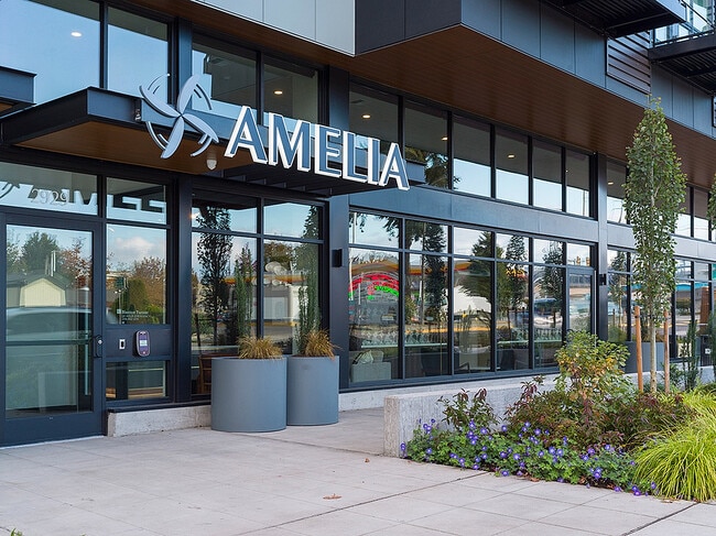 Building Photo - Amelia at Angle Lake