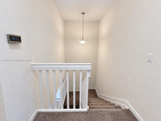 Building Photo - 10306 W 33rd Ln