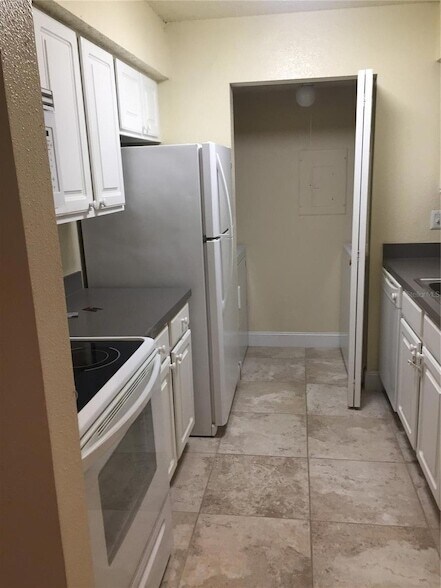Building Photo - 3748 Idlebrook Cir