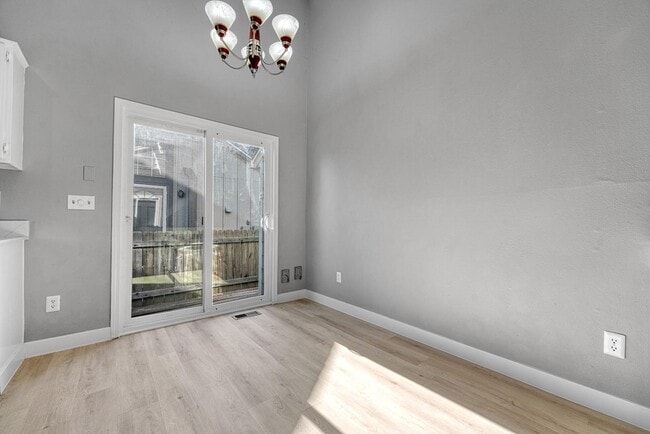 Building Photo - 16934 E Whitaker Dr