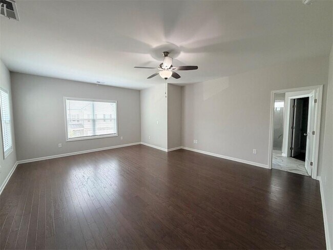 Building Photo - 1769 Sanford Dr