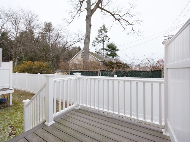 Building Photo - 8 Eugene Way