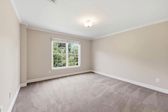 Building Photo - 4823 Vista Ridge Dr