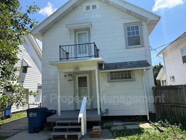 Building Photo - 610 Dryden Dr