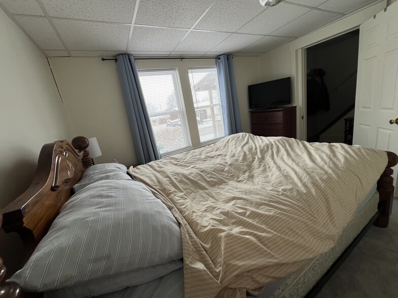 Building Photo - 107 S Harrison Rd