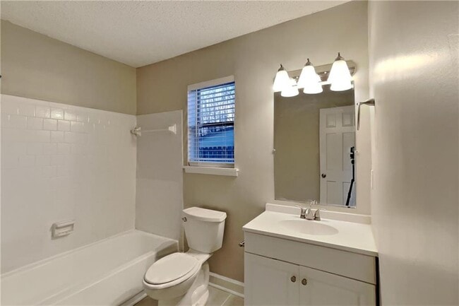 Building Photo - 2330 Post Creek Ct