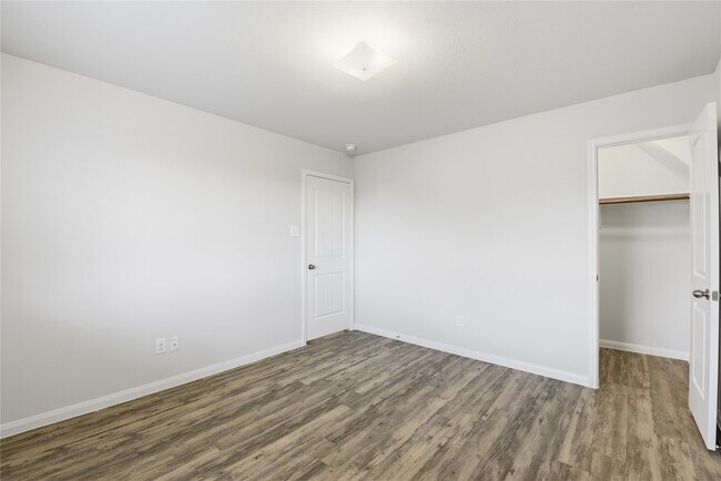 Building Photo - 3 Santa Barbara Dr