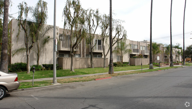 Building Photo - Kittridge Glen Apartments