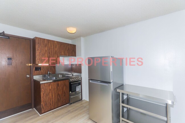 Building Photo - Kapiolani Terrace studio for rent