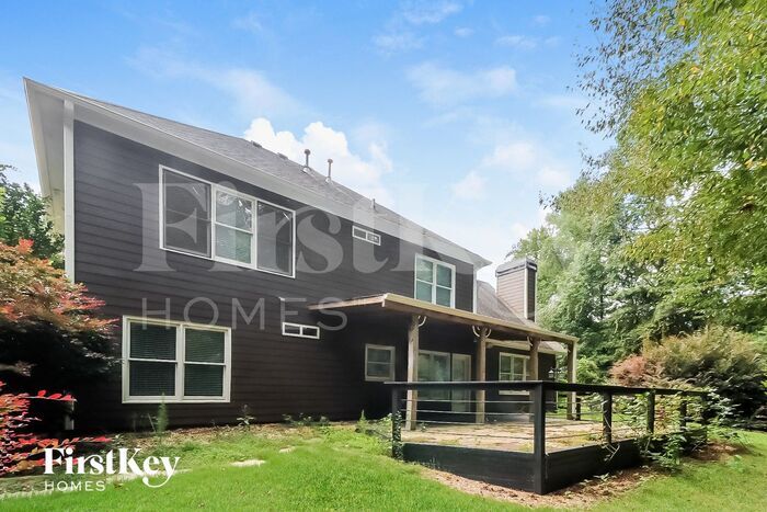 Building Photo - 605 Homestead Dr
