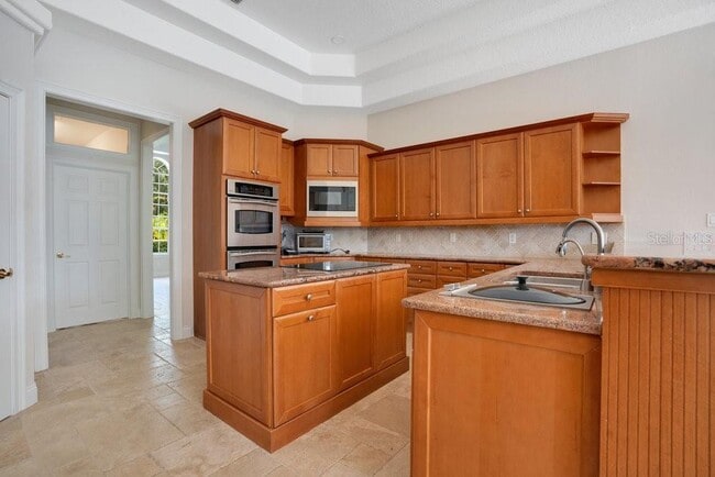 Building Photo - 8527 Summerville Pl