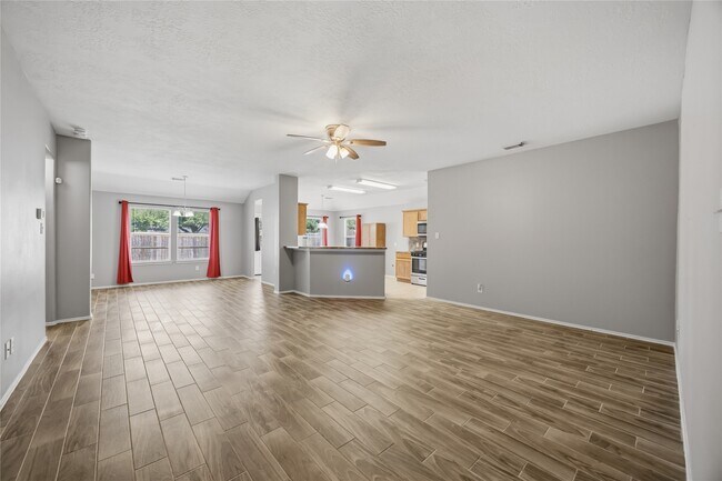 Building Photo - 2734 Trinity Glen Ln