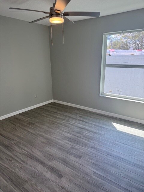 Building Photo - 4607 SE Binnacle Way