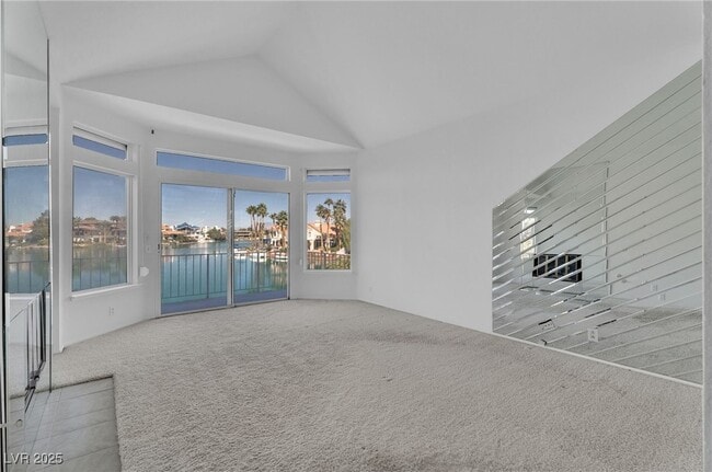 Building Photo - 8744 Captains Pl