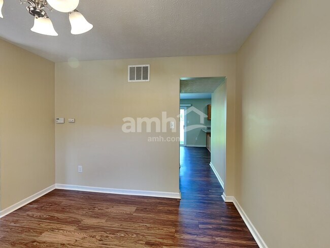 Building Photo - 12024 Seahawks Ln