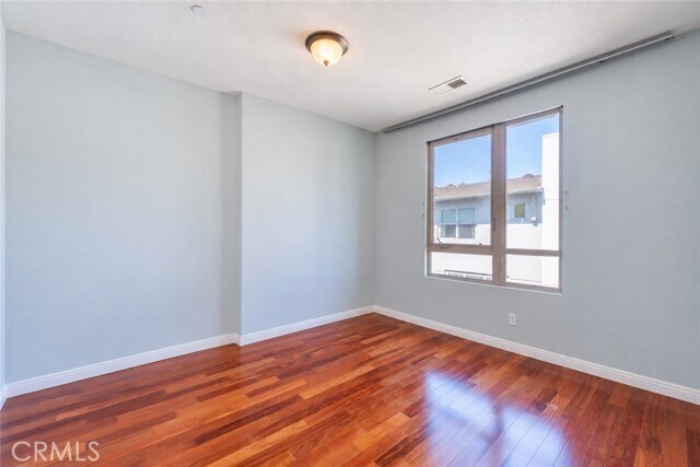 Building Photo - 5402 W 149th Pl