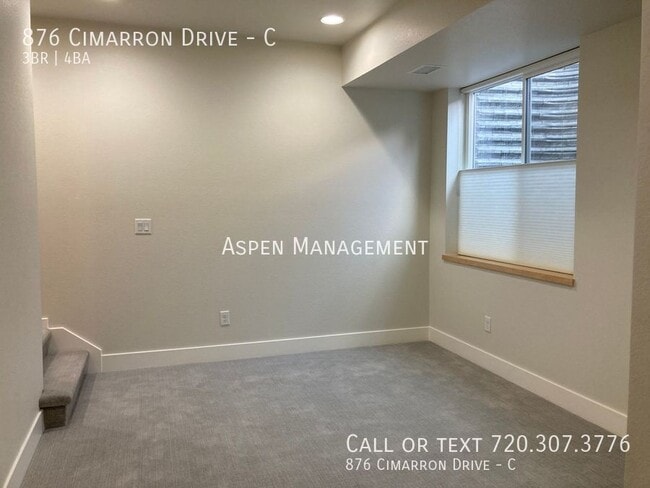 Building Photo - 876 Cimarron Dr
