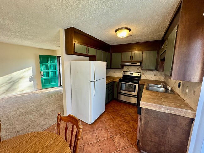 Building Photo - Lovely 1BR apartment in south Huntsville! ...