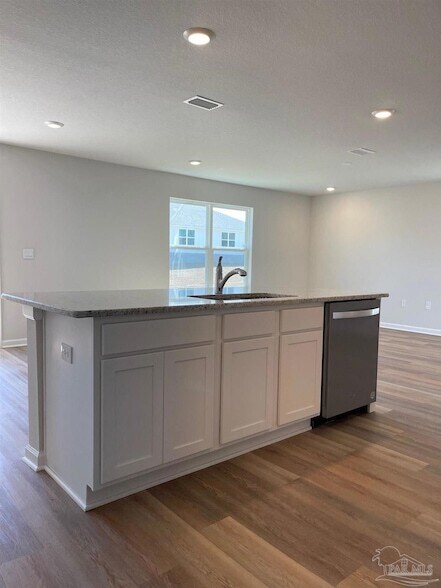 Building Photo - 10942 Blacktail Loop