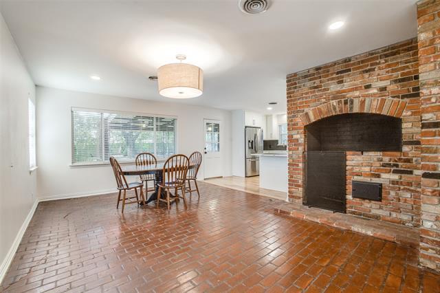 Building Photo - 5831 Elderwood Dr