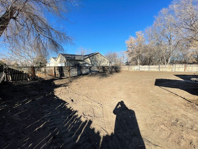 Building Photo - 13224 S Redwood Rd