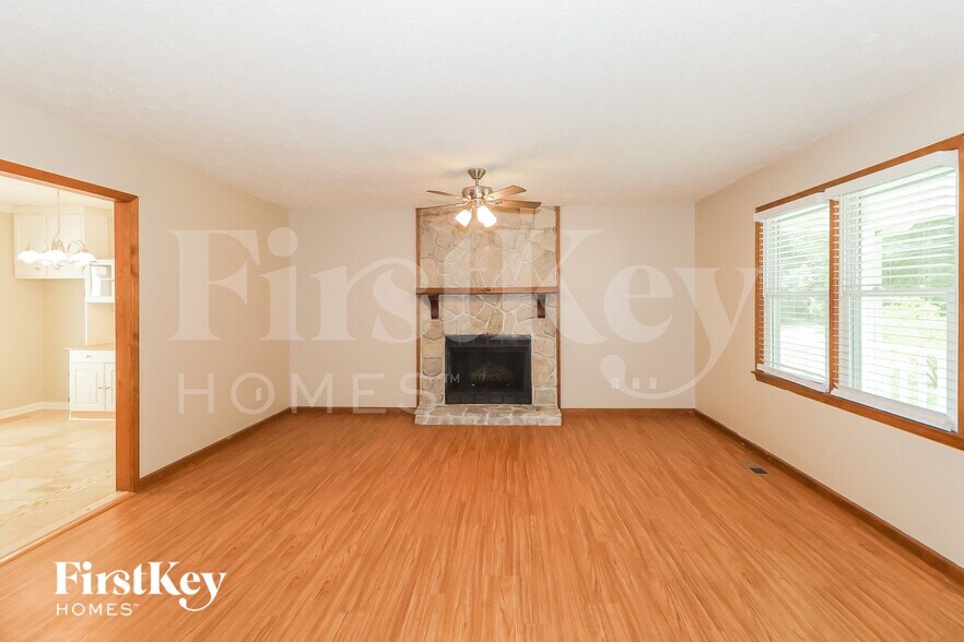 Building Photo - 104 Sweetgum Cir