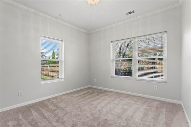 Building Photo - 520 Angier Ave NE